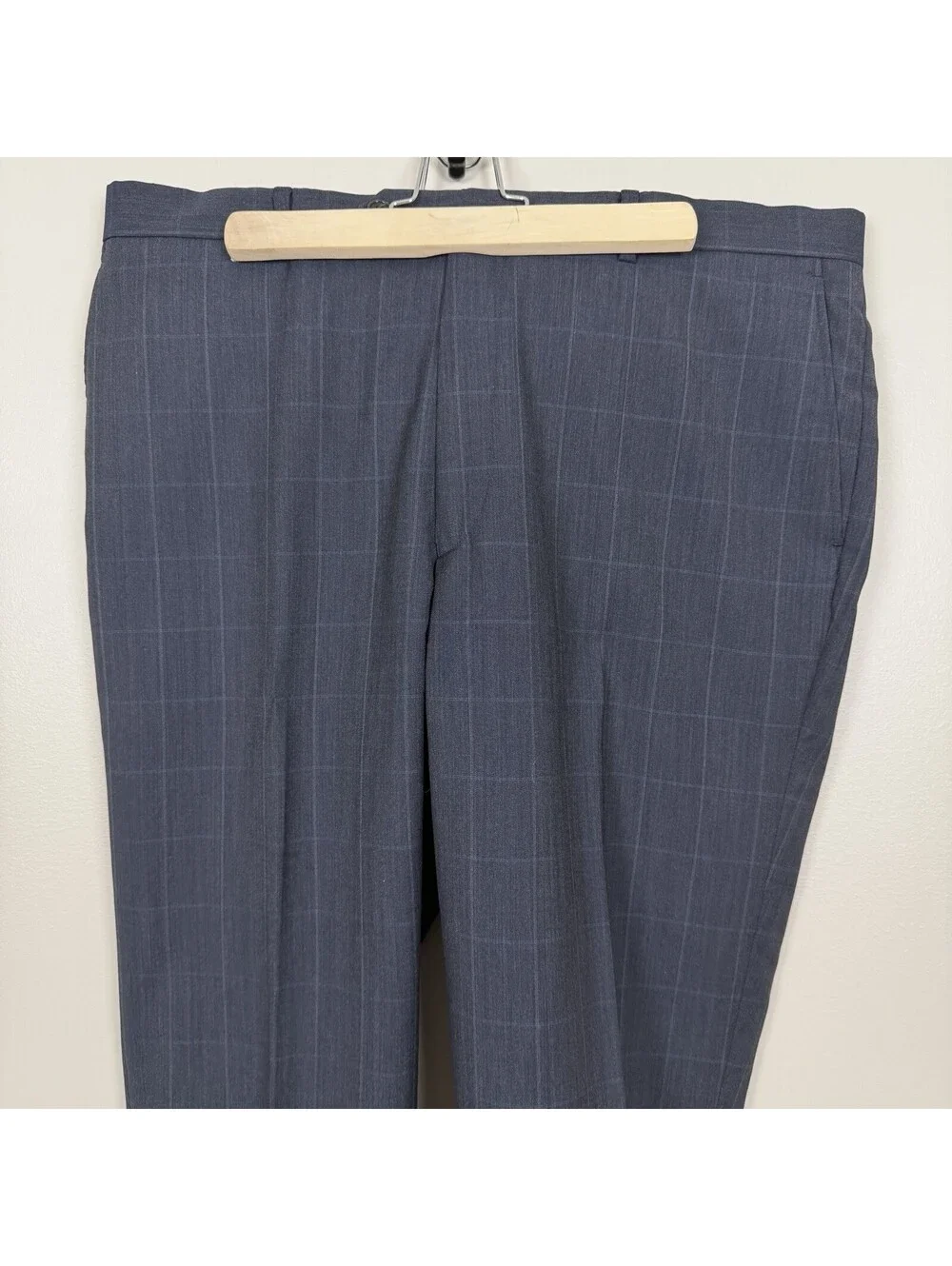 Jos A Bank Signature Gold Suit Men’s 44L 38W Grey Windowpane Plaid Wool Tailored